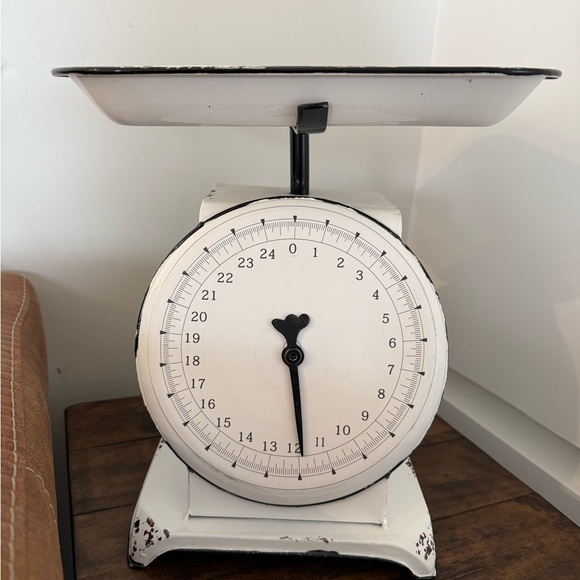 Farmhouse Scale Decor - Picture 2 of 5